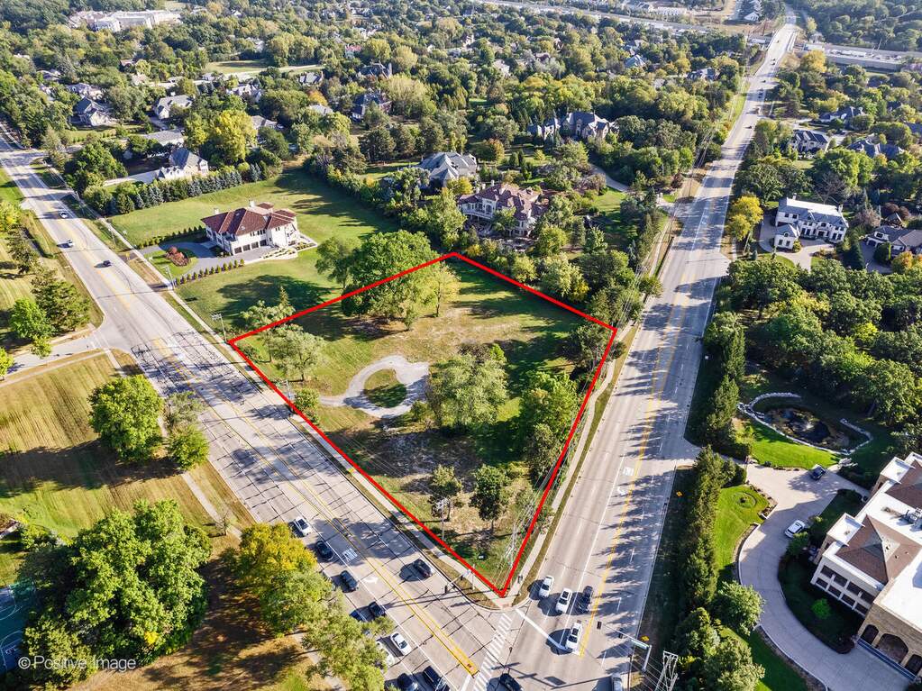 6401 S County Line Road property in Burr Ridge