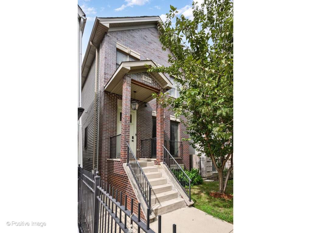 1644 N Campbell Avenue property in Chicago