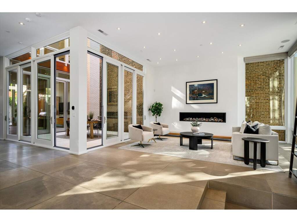 Park Tower penthouse interior at 800 North Michigan Avenue