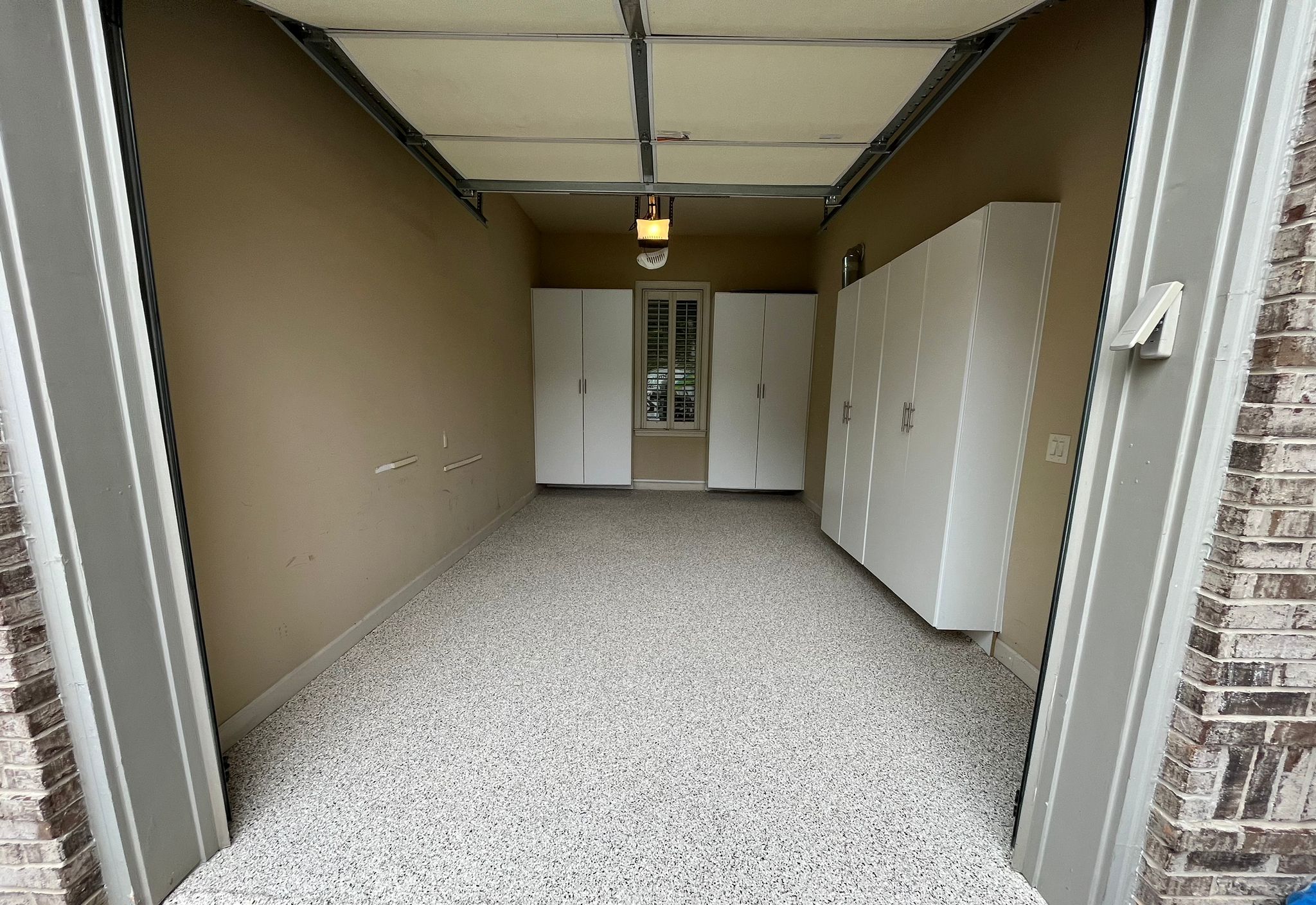 Garage in Atlanta with epoxy flooring