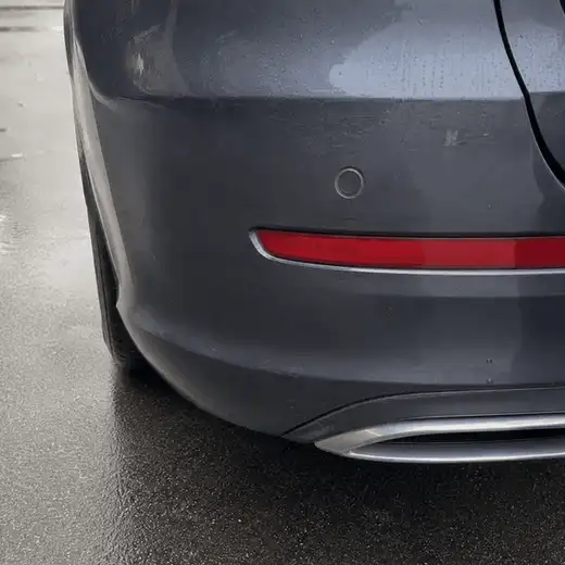 Live capture: the same bumper, just a small scratch