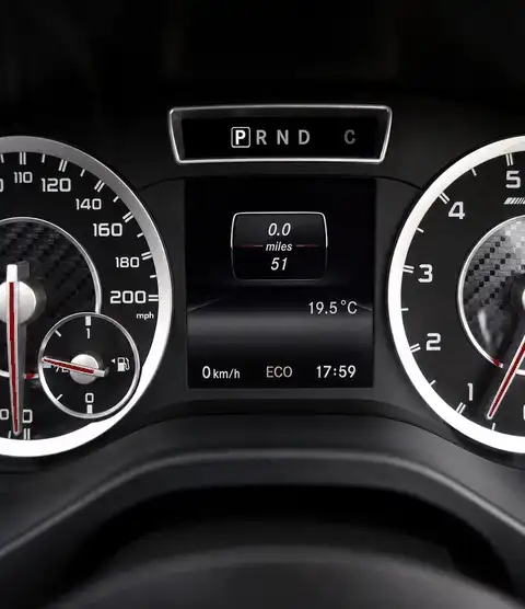 Camera view: dashboard being filmed