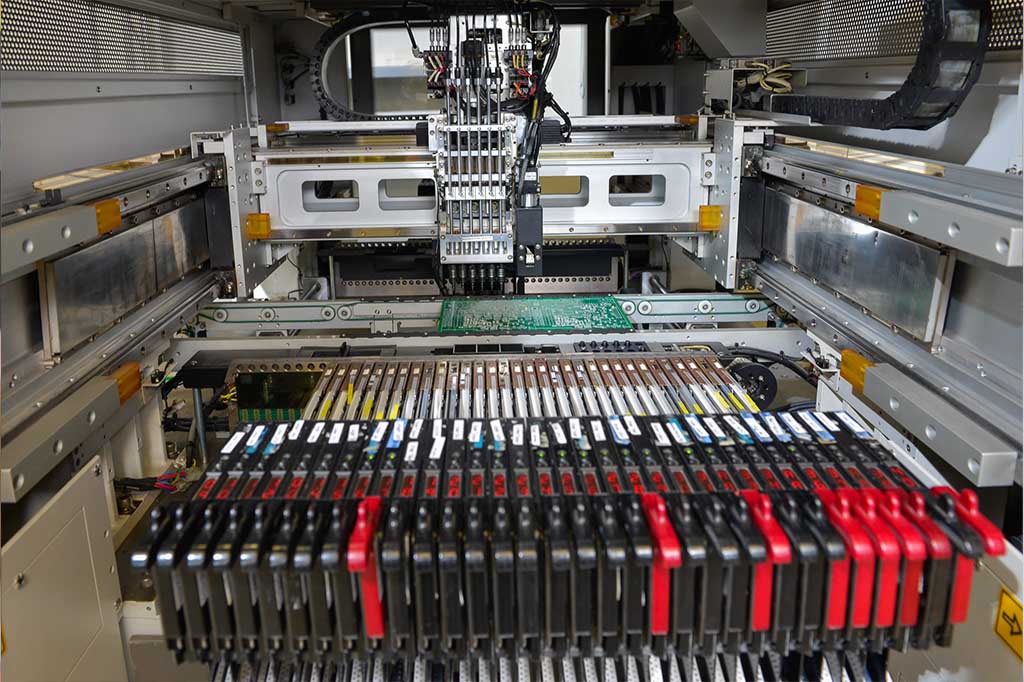 jak wybrać producenta elektroniki