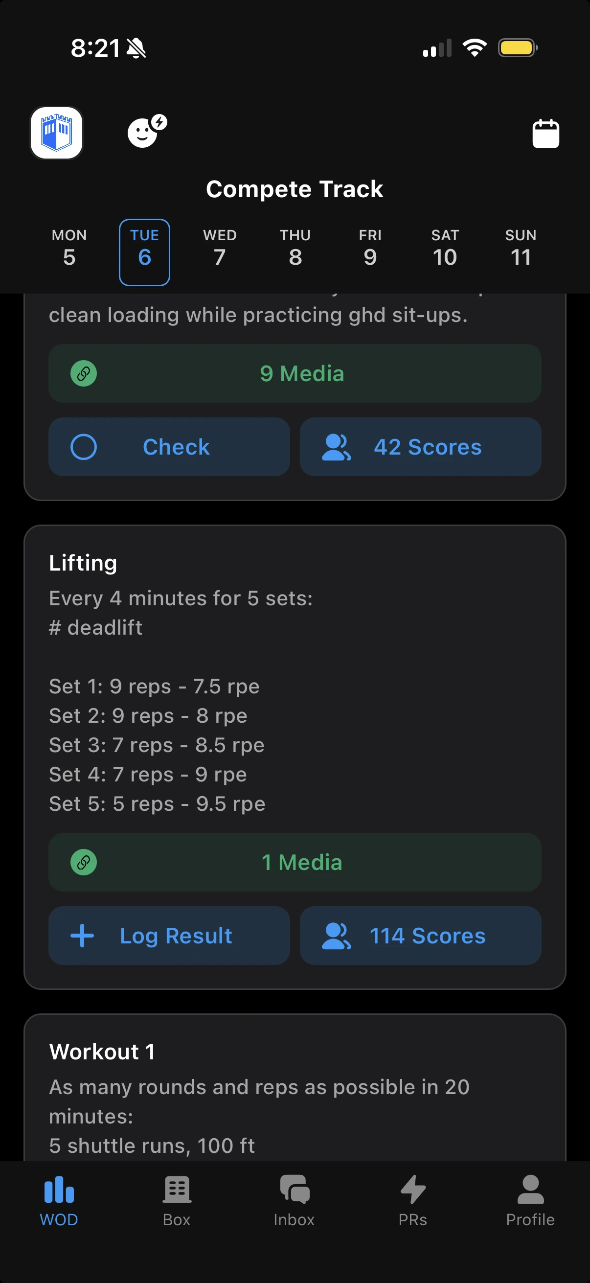 Strivee app showing the Compete Track deadlift session for Tuesday.