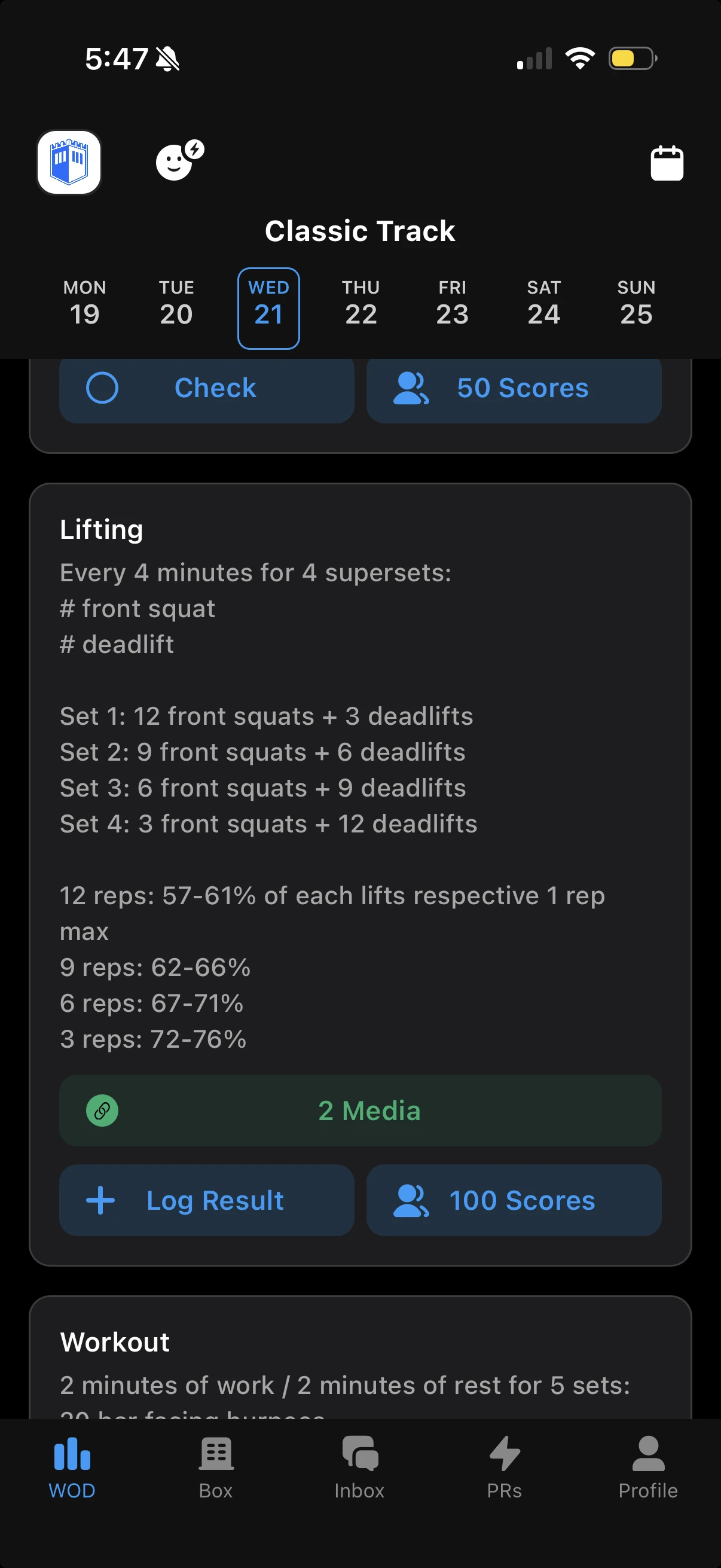 Strivee app showing the Classic Track front squat and deadlift supersets for Wednesday.