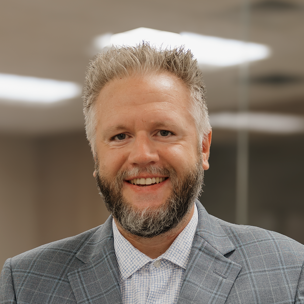 Travis Tollari