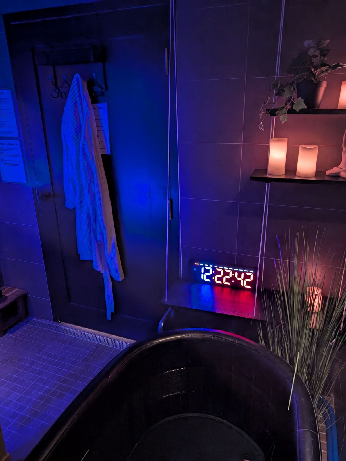 Sauna & Cold Plunge
