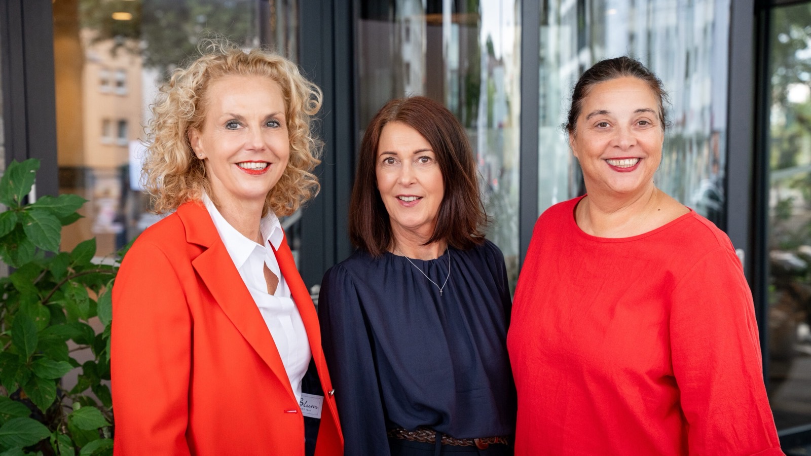 Angelika Schindler-Obenhaus, Daniela Grumbach und Birgit Hass nebeneinander