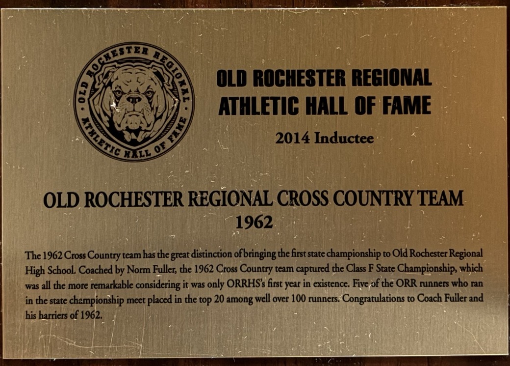 Official 2014 ORRAHOF plaque for the 1962 cross country team