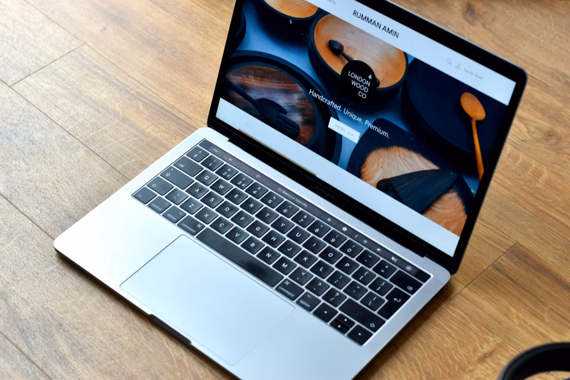 Clean and minimal UI/UX design for a website.