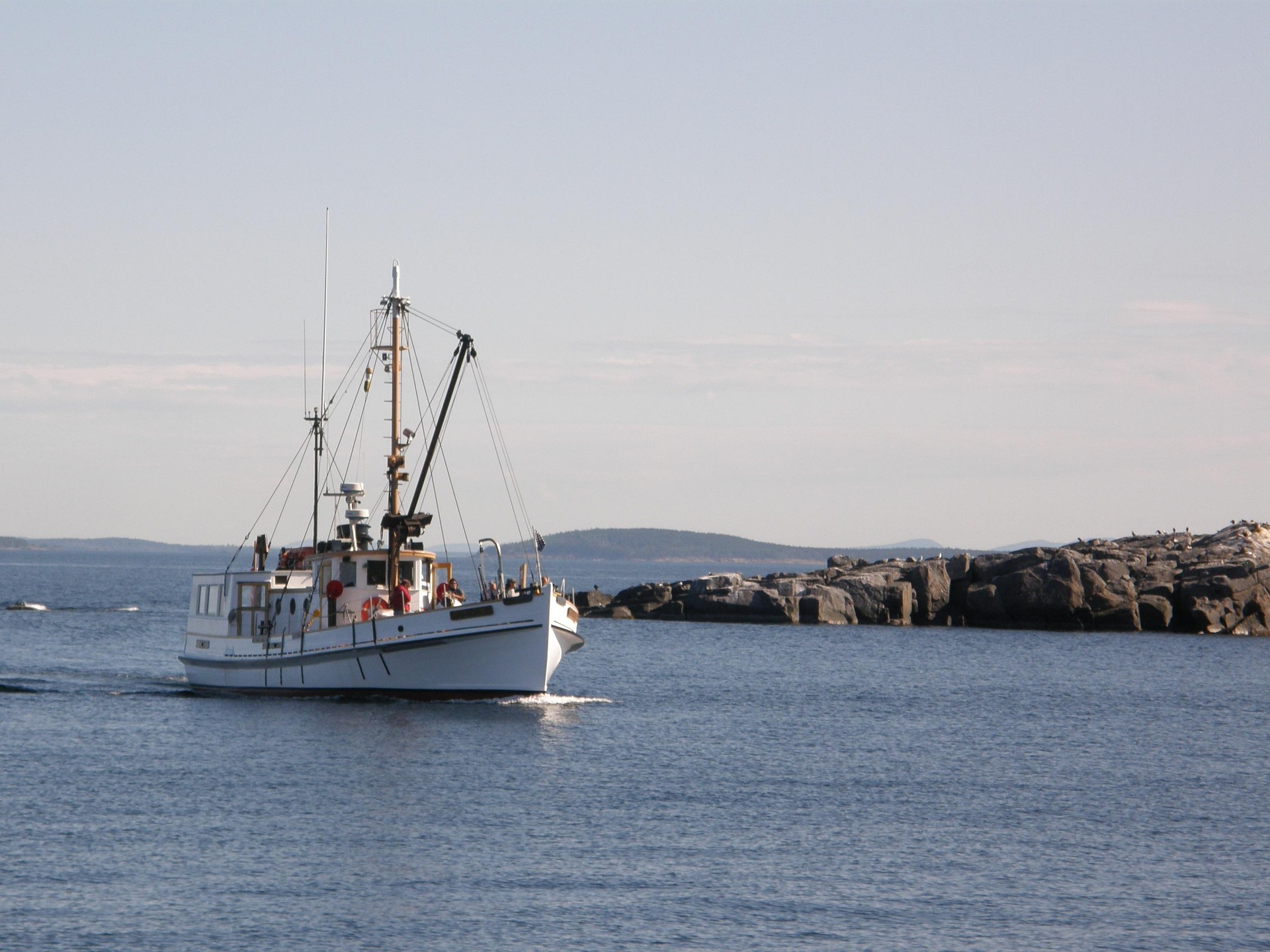The Monhegan island shoreline in Maine