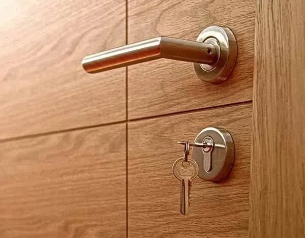 Residential Locksmiths Image