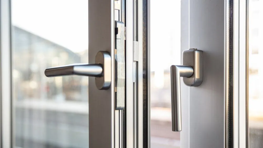 Commercial Locksmiths Image