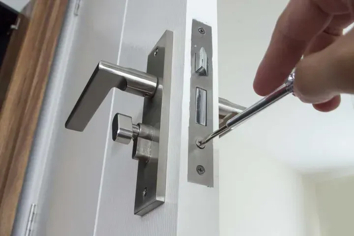 Locksmith Services Image