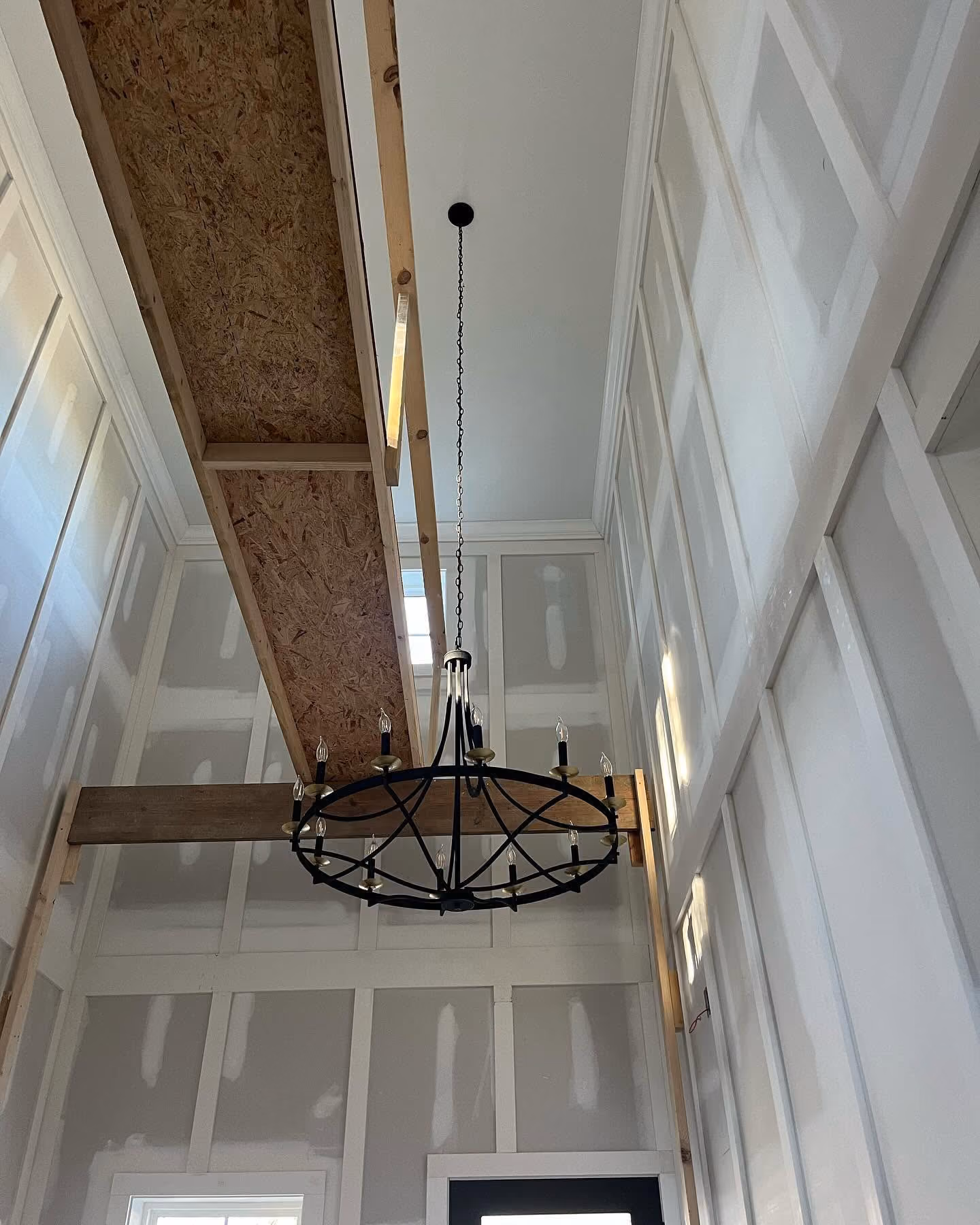 Foyer chandelier electrical installation