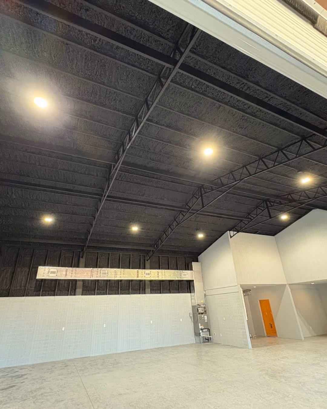 Commercial warehouse high-bay lighting