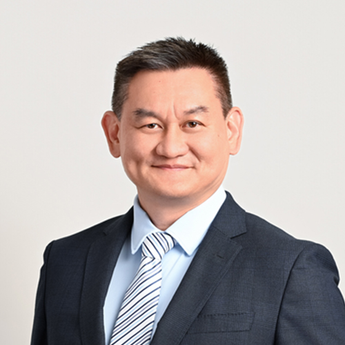 Portrait of Ying Loong Lee, Chief Operating Officer at Ultimate Robotics