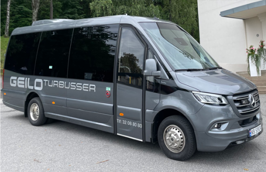 Minibuss fra Geilo Turbusser