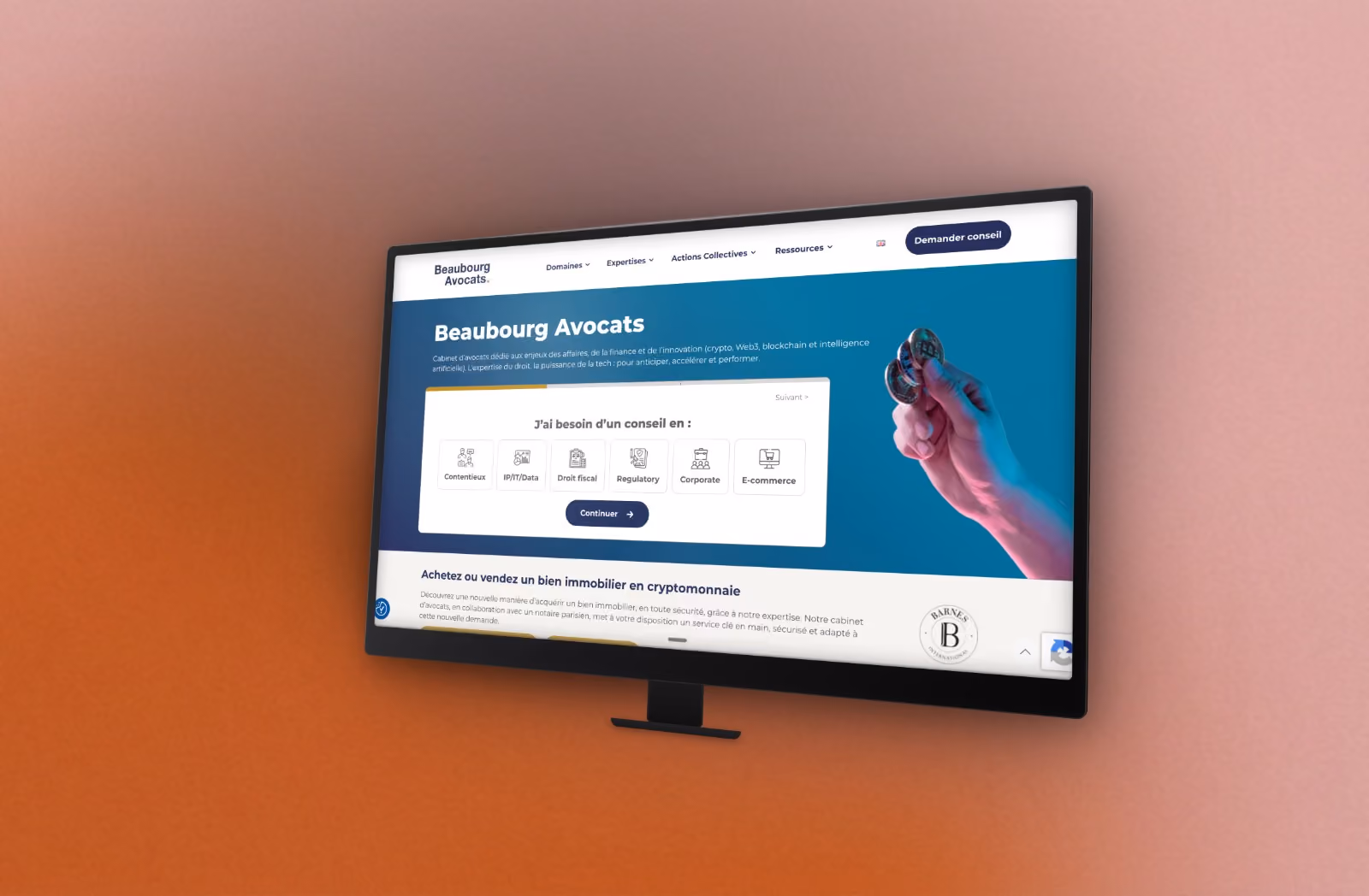 Maquette d’écran : la page d’accueil du site du cabinet d’avocats, avec son sélecteur de domaine de conseil.
