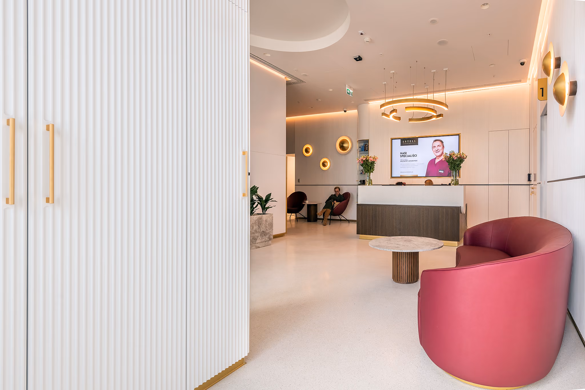 Klinika stomatologiczna: 640 m² w 11 tygodni