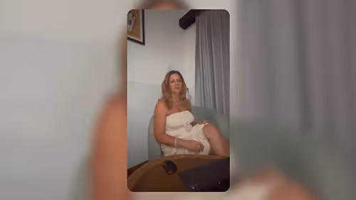 Aperçu de la vidéo du témoignage client « Je suis seule, mais en fait je suis accompagnée »