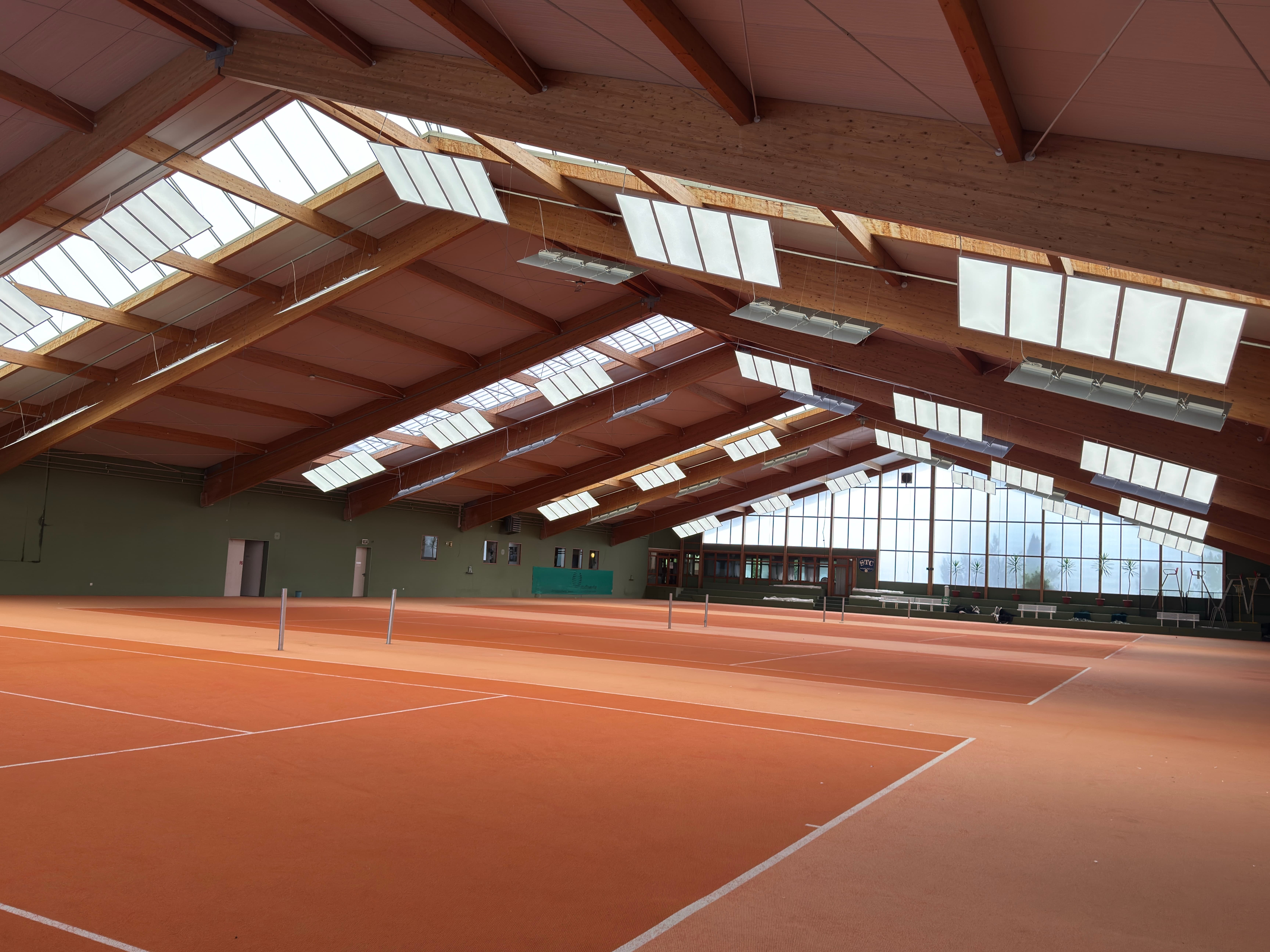 Tennishalle STC Schwäbisch Hall: Umrüstung auf LED