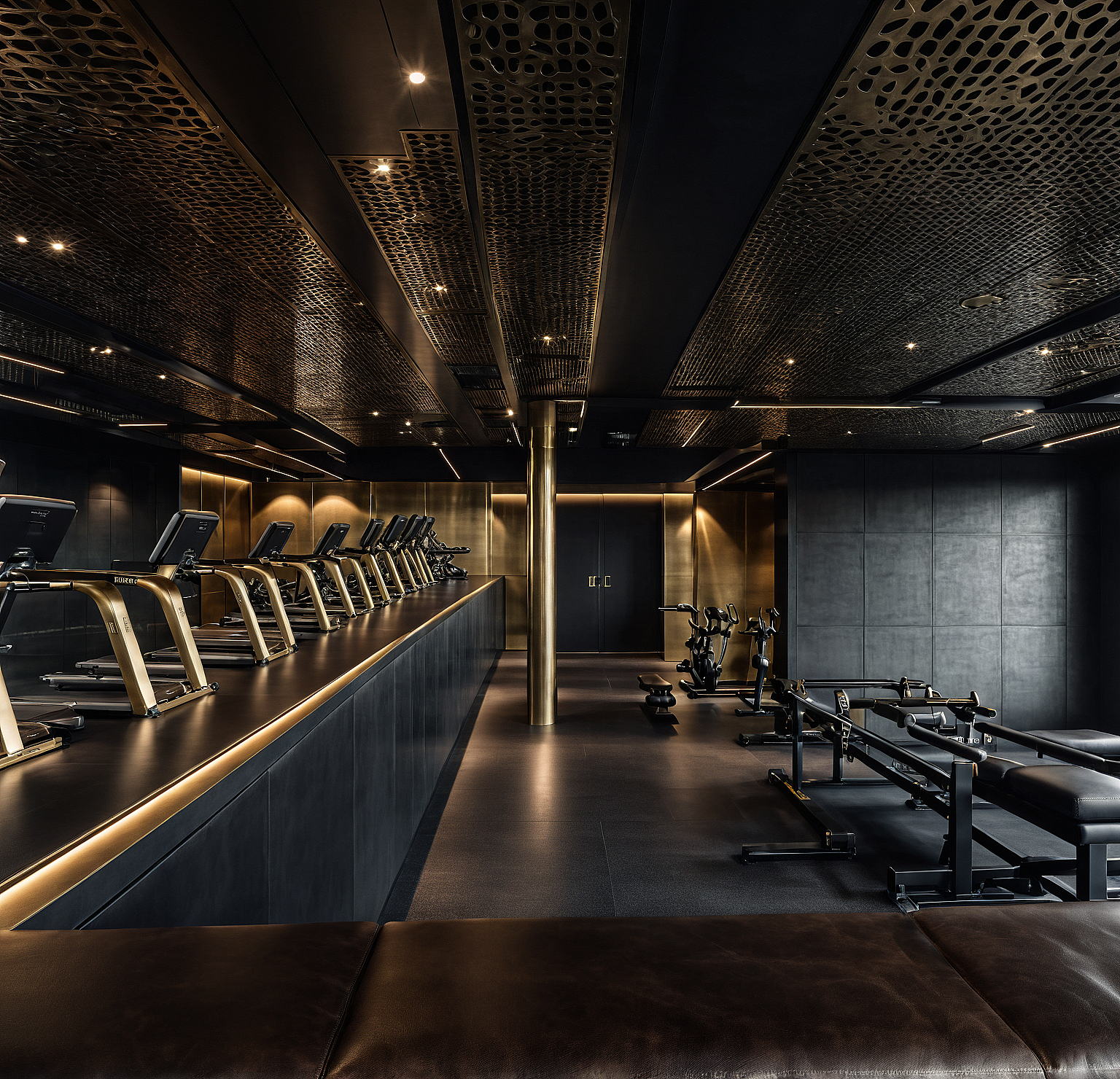 RUh Bulgaria — fitness suite concept with free weights
