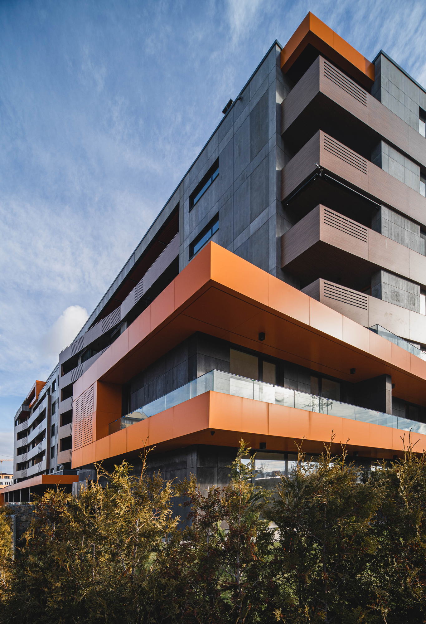 RUhouse — balcony stack and orange band