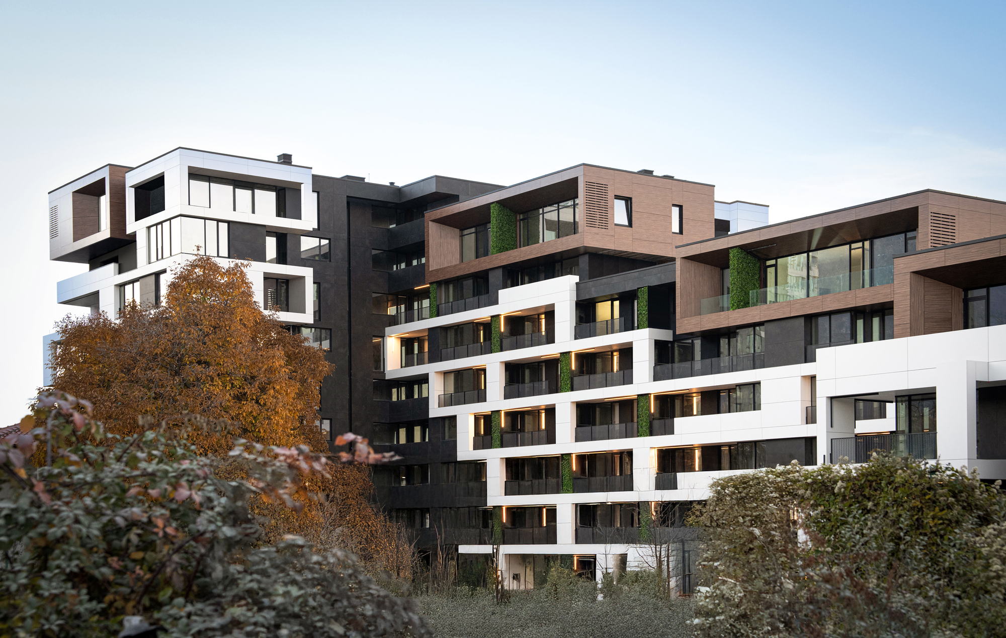 RUhouse II — the complex from the neighbouring street