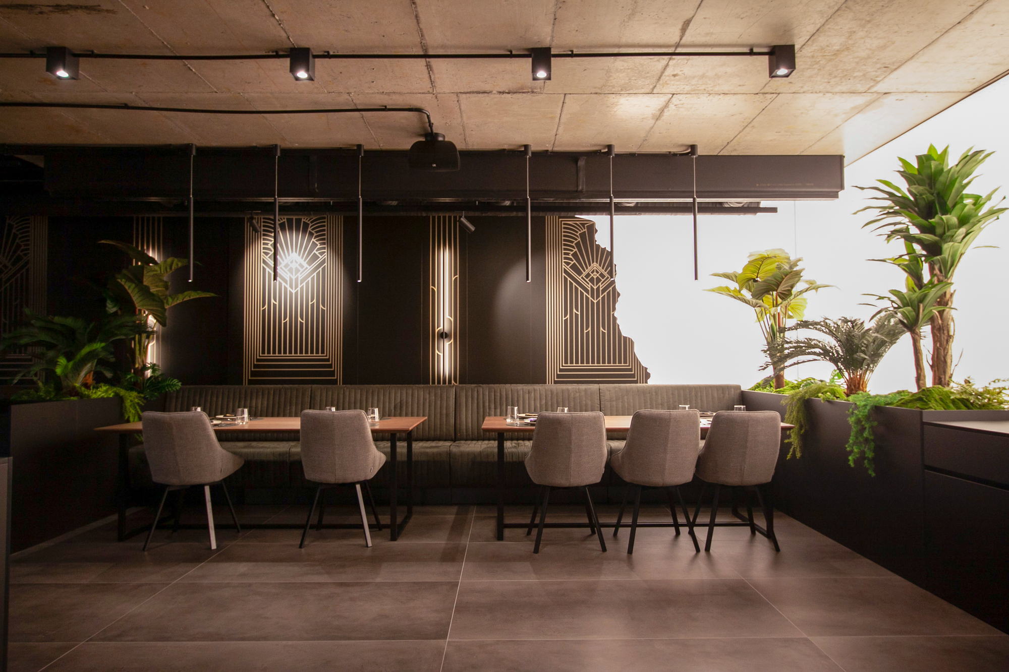 The Royal Residence — restaurant seating and planting