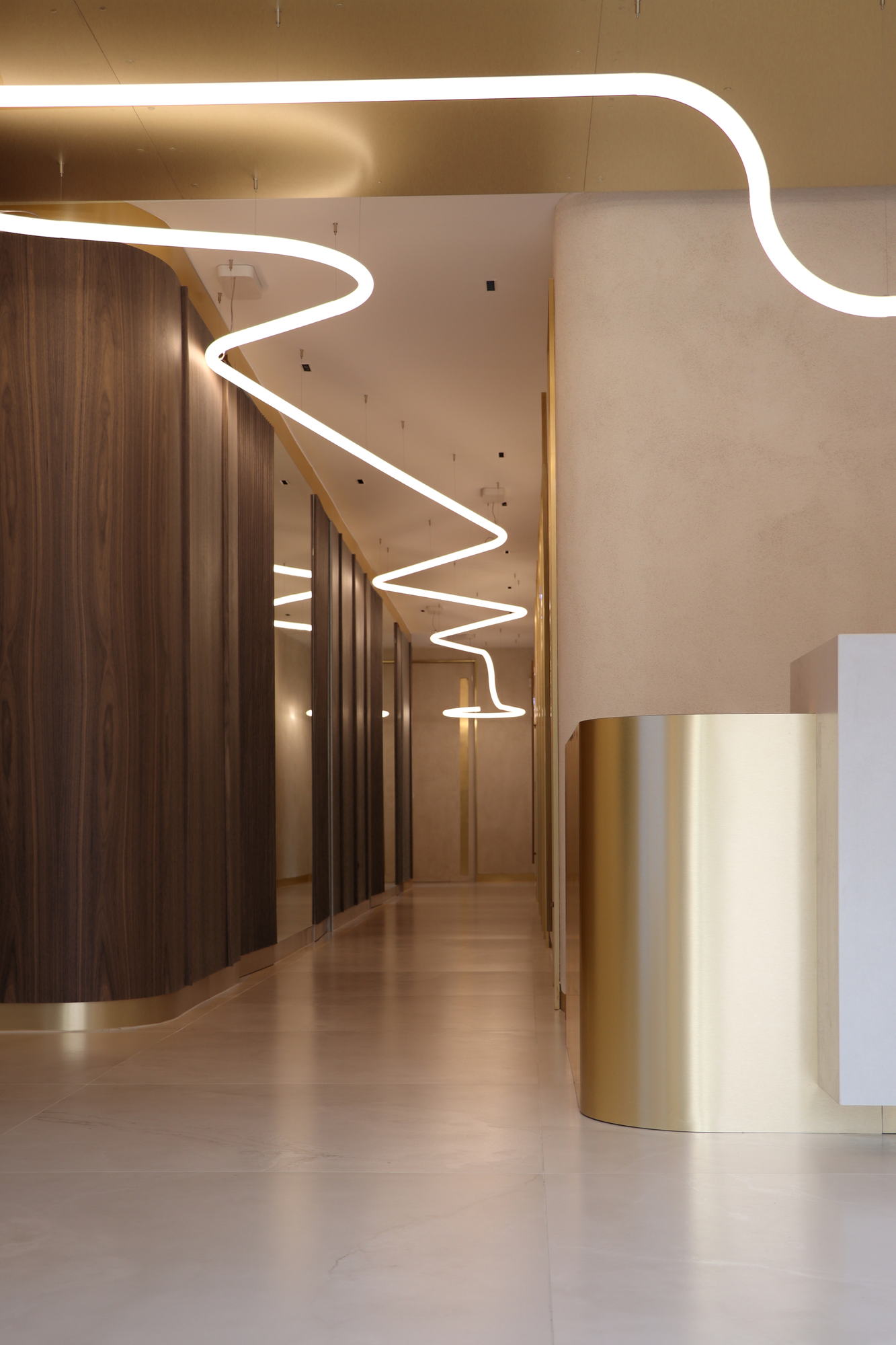 VDERM — the ribbon light along the corridor