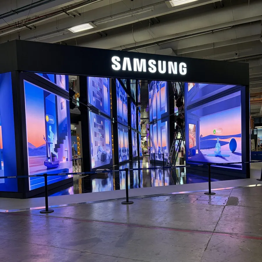 Stand Samsung sur un salon professionnel à Paris Expo Porte de Versailles