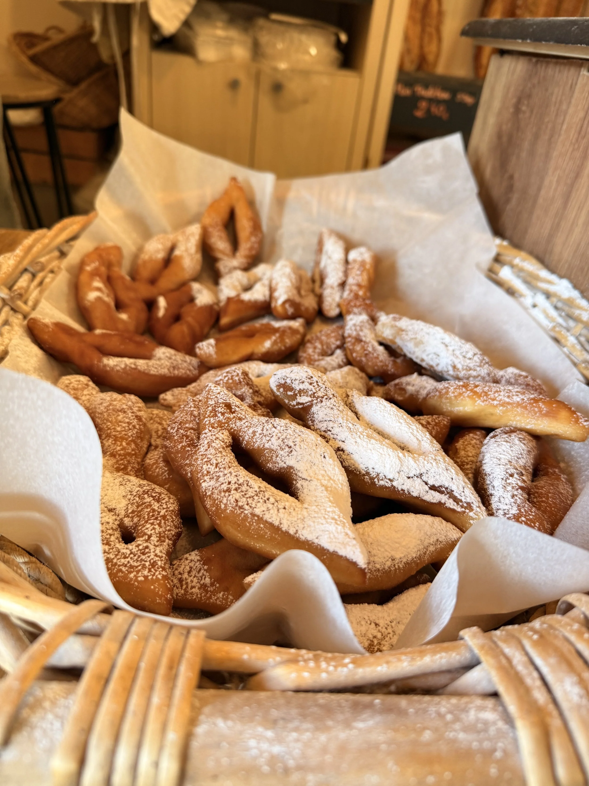   I didn’t even leave the parking lot before the girls and I finished five of these… they taste like powdered doughnuts but WAYYYYYYY better. Omgoodness, I am still dreaming about them!!  