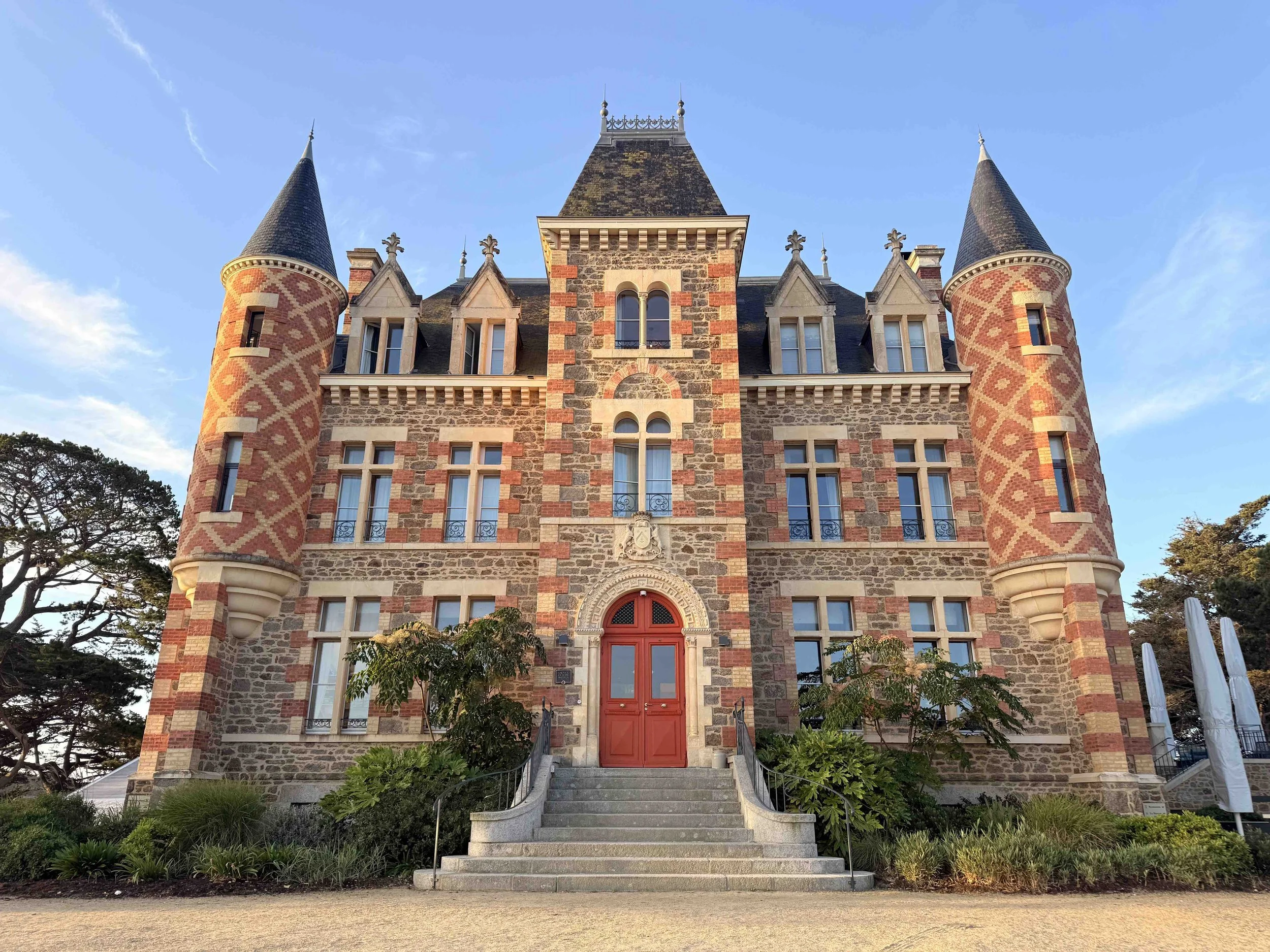  Hotel Nessay, Saint-Braic-sur-Mer, France. Images are my own, all rights reserved. Merci! 