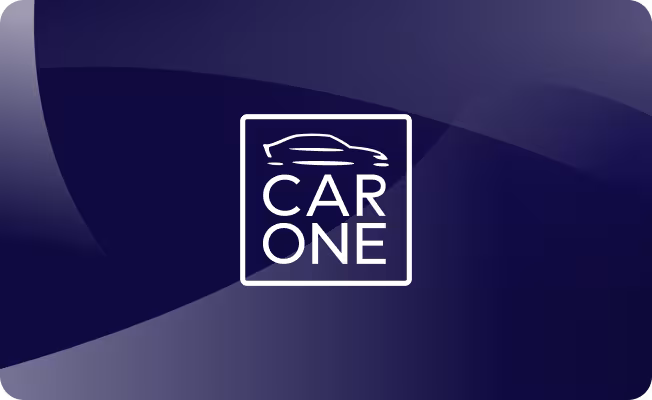 Tarjeta violeta con el logo de Car One