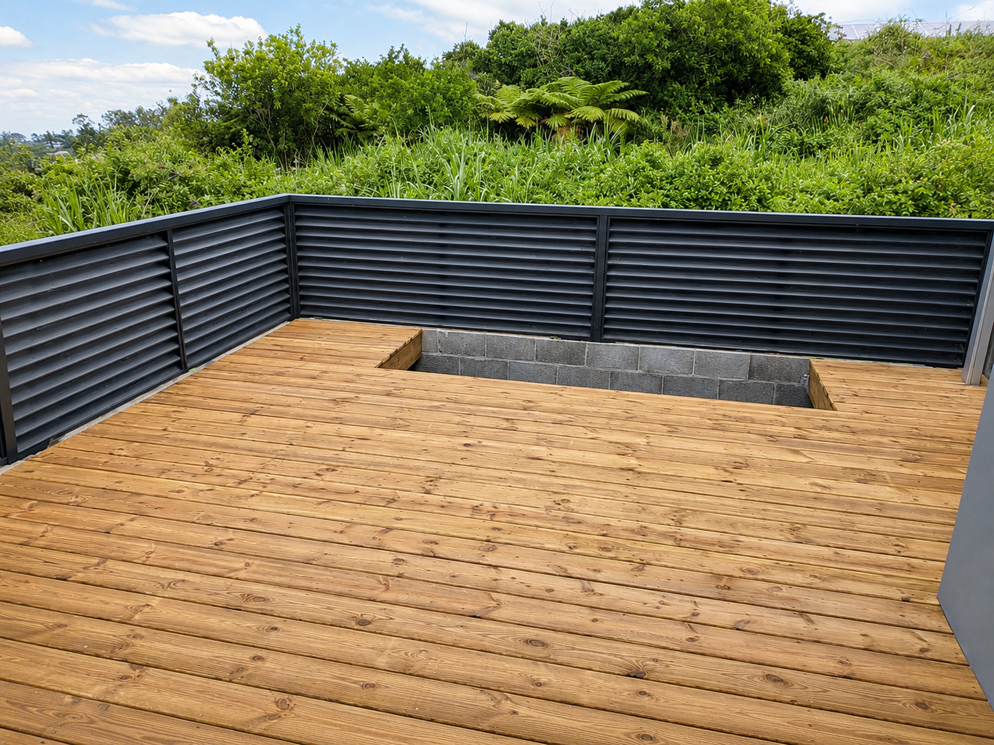Clôtures sur-mesure en aluminium noir