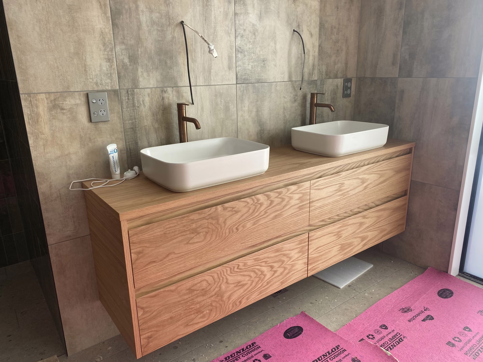 Bay Plumbing Services on site
