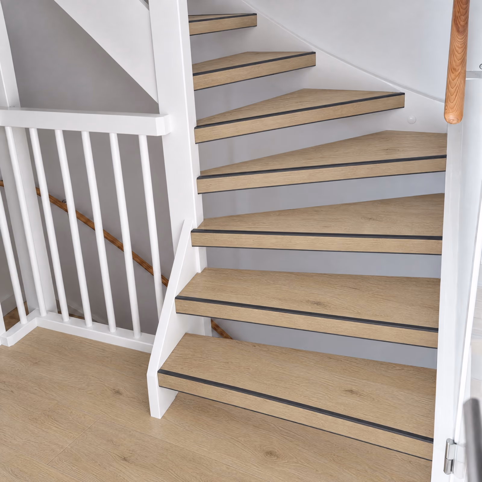 Rustic 010 | LVT trapset