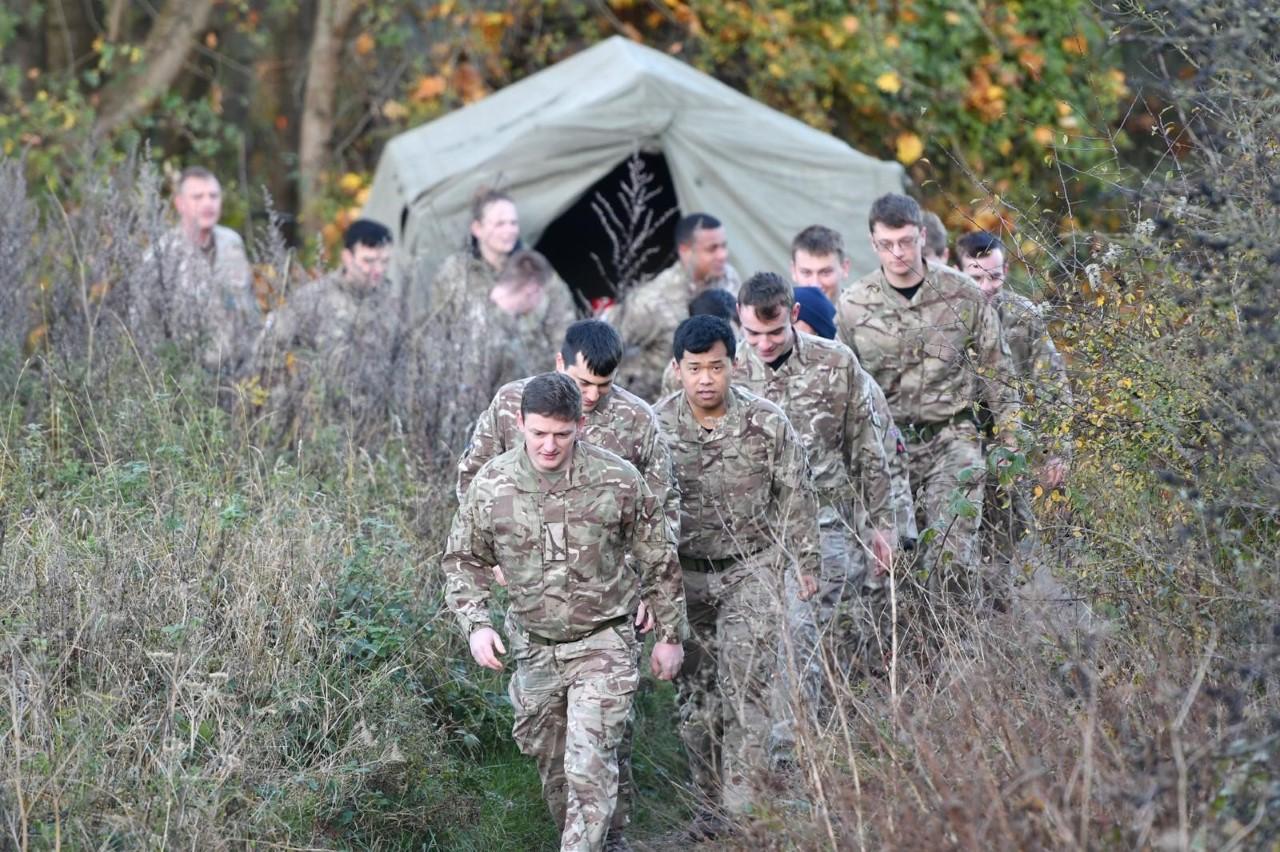 228 (Armoured) Signal Squadron climbing Kiwi Hill to raise funds for the Corps Charity