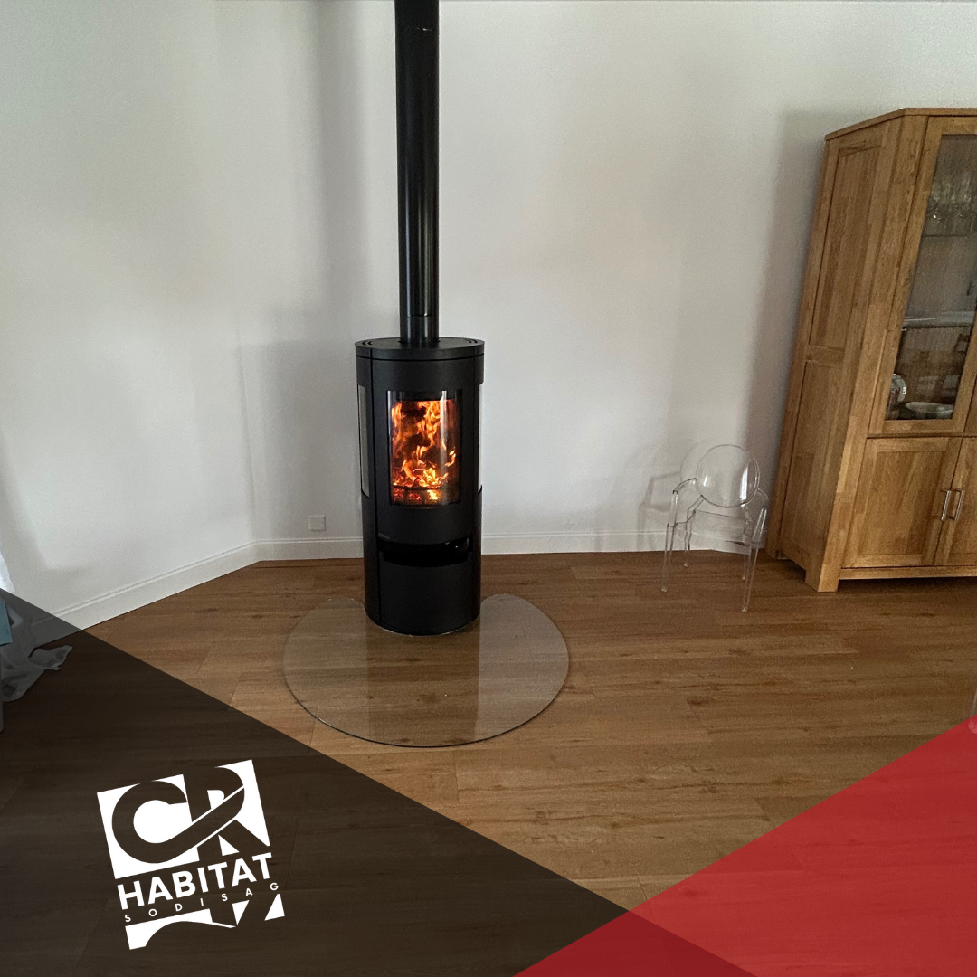 Installation d'un poêle à bois chez un client