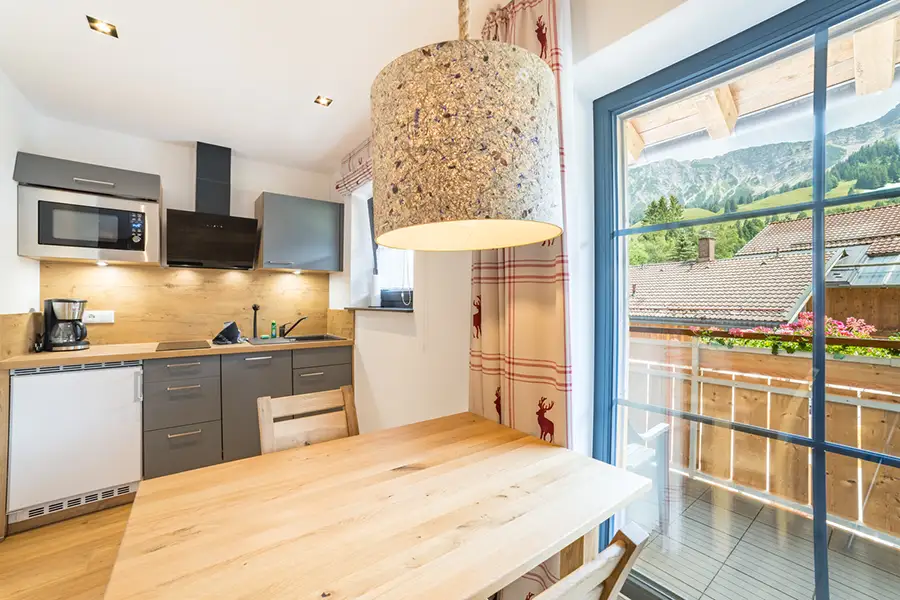 Moderne Ferienwohnung Bad Hindelang im Allgäu Küche