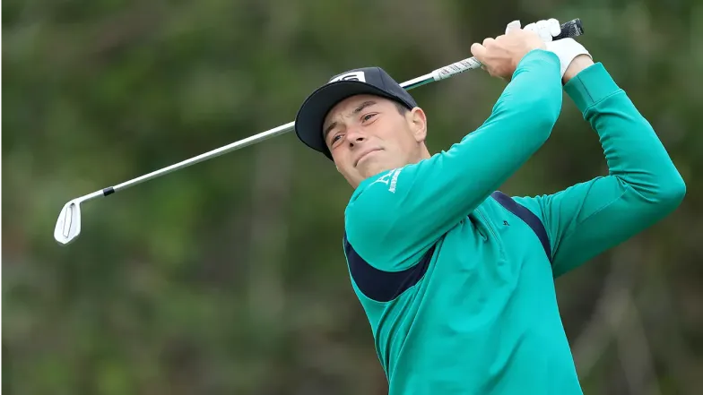 Golf Banner Player - StreamLayer