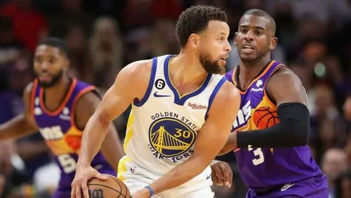 StreamLayer ad messaging overlay on Curry basketball game