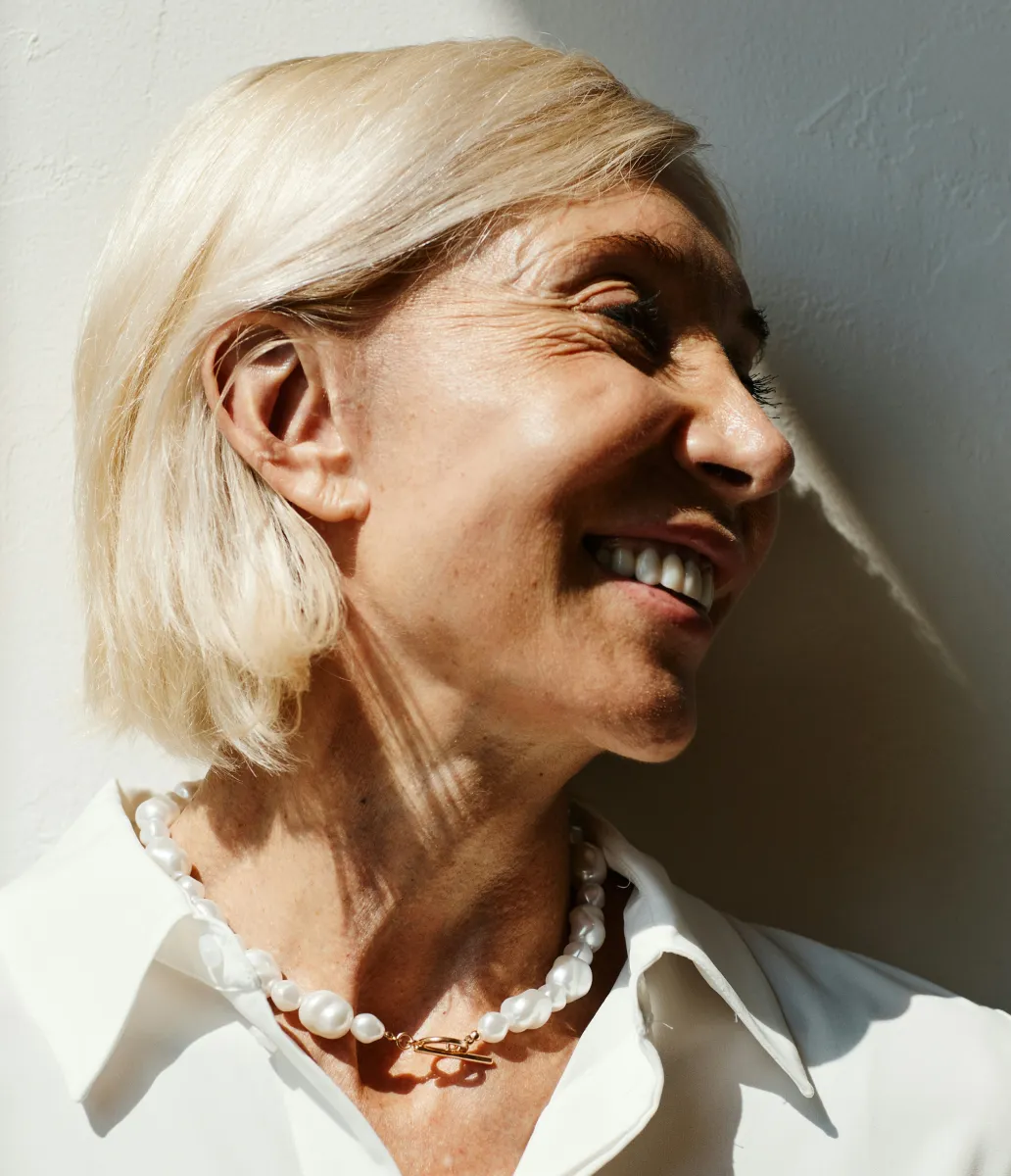 smiiling woman