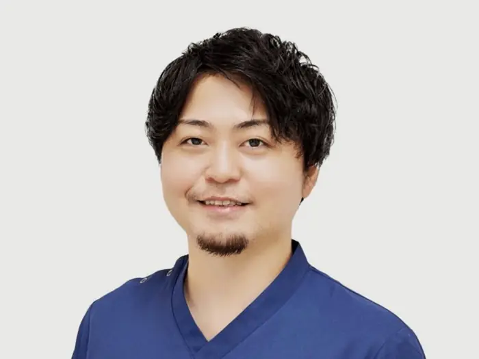 中條 駿