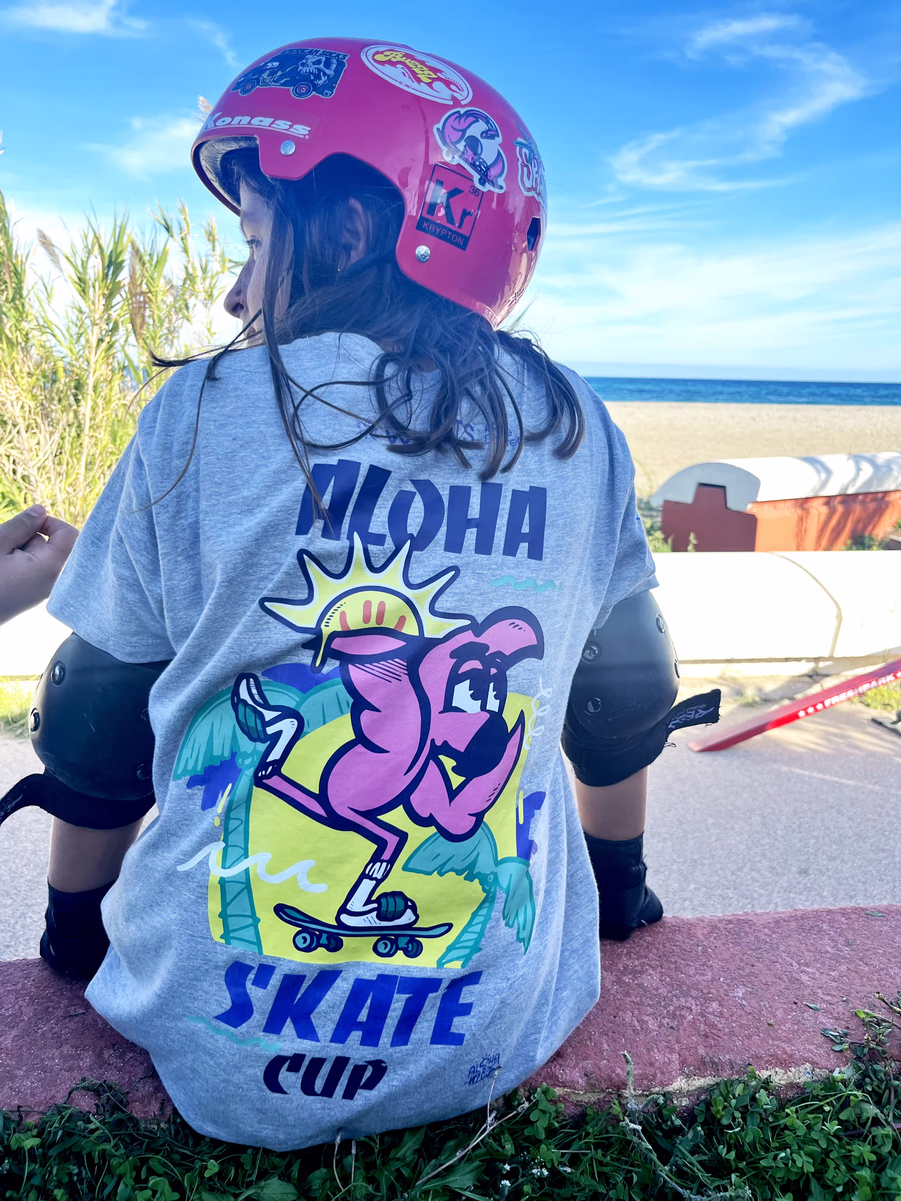 T-shirt de l'Aloha Skate Cup imprimé du logo de Hugo W2CJ