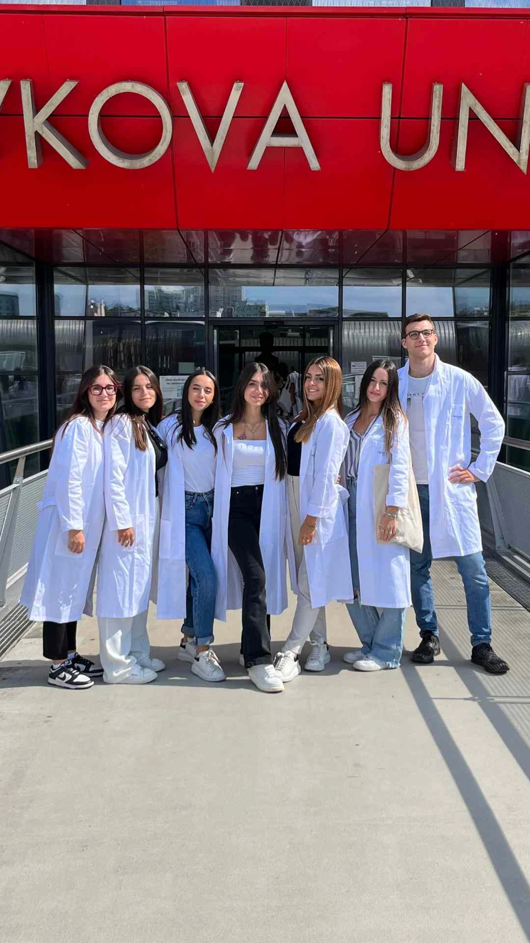Medicor Tutor students in white coats