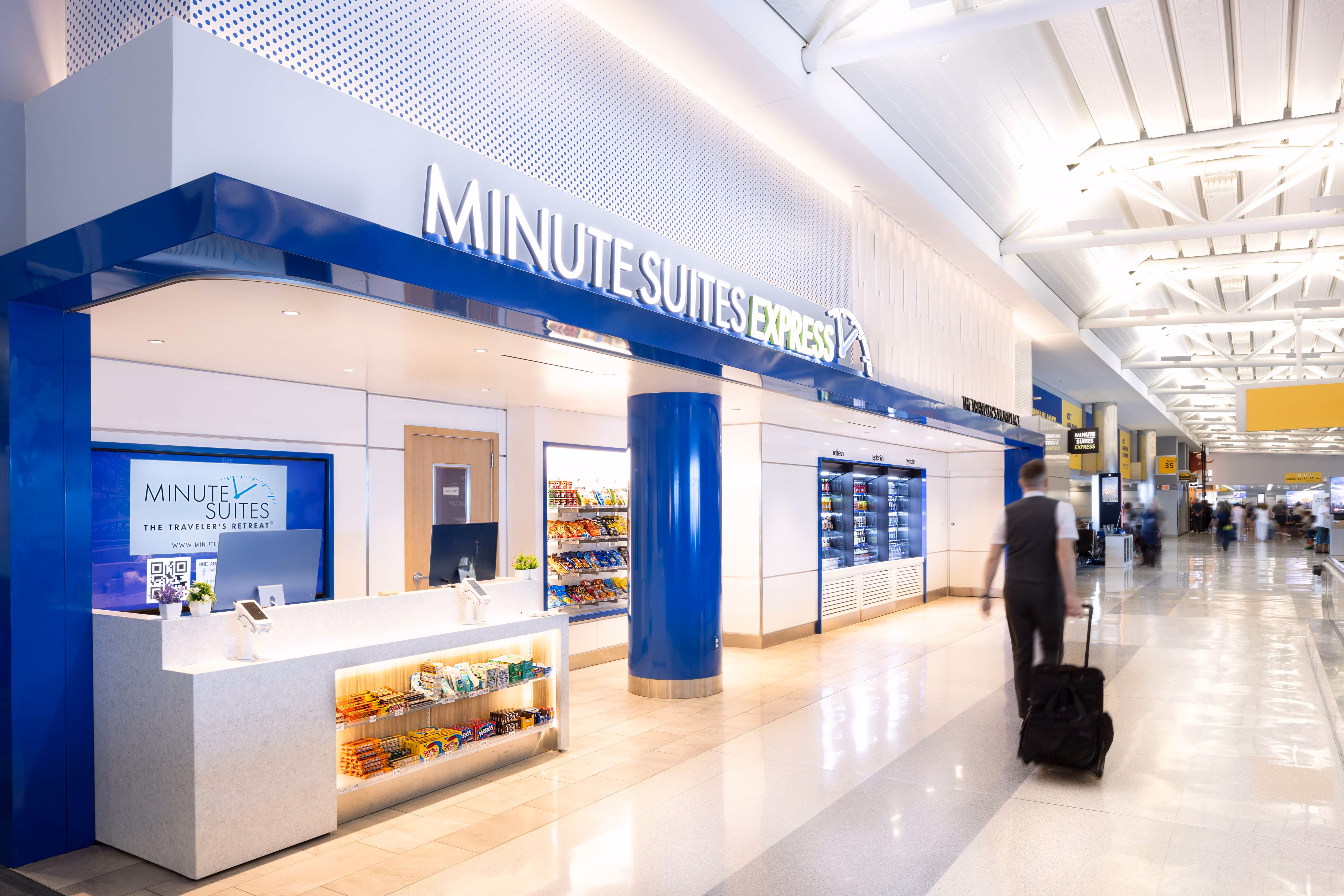 JFK AIRPORT: Terminal 8