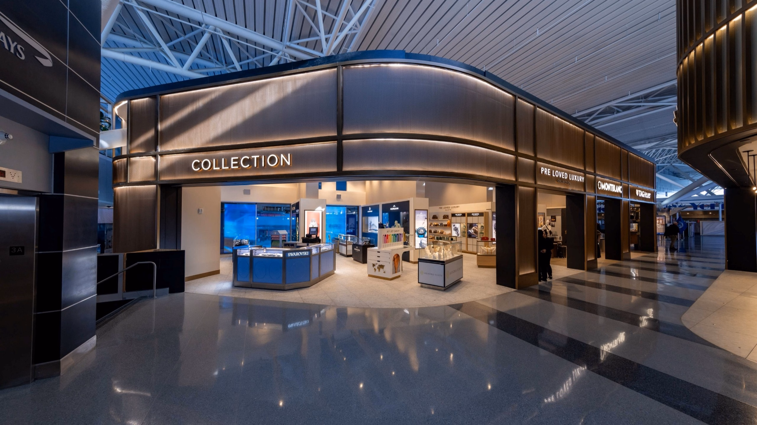 JFK Airport: Terminal 8