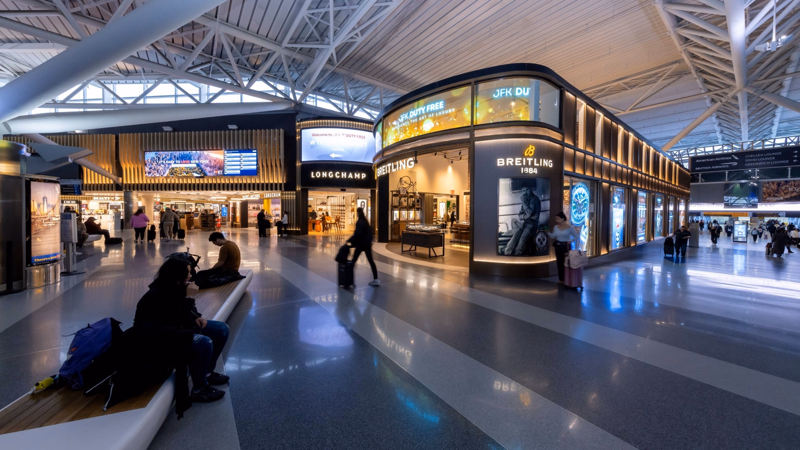 JFK Airport: Terminal 8